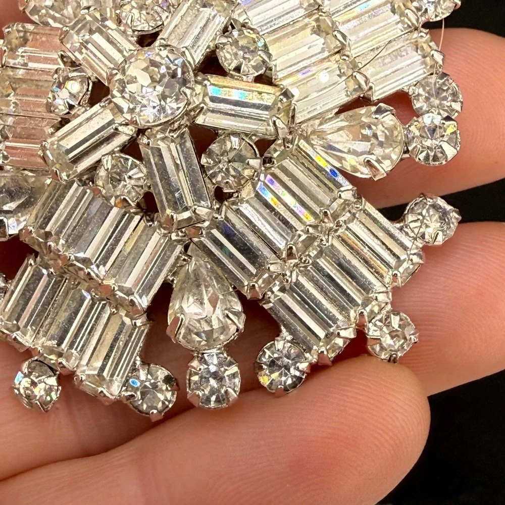 Vintage Kramer NY Brooch Snowflake Clear Rhinestone Baguette Pear Statement